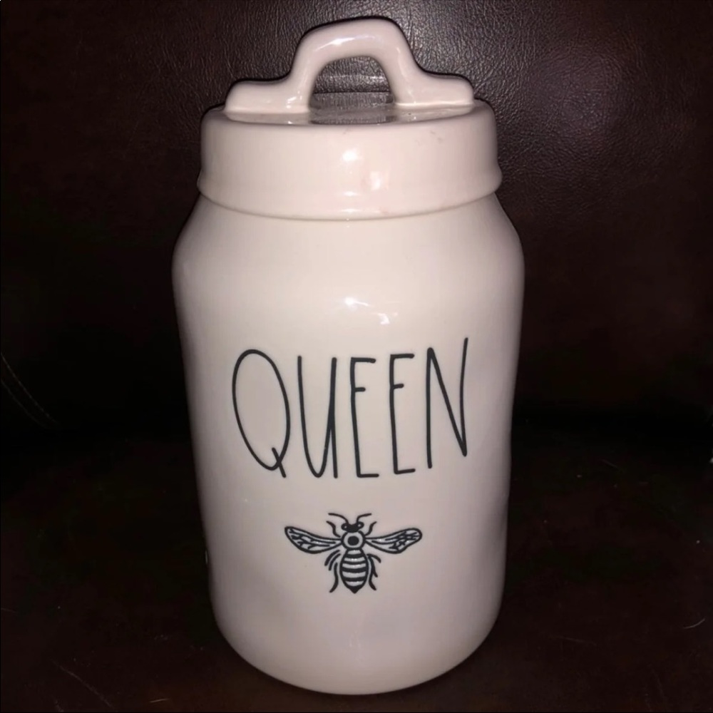 Rae Dunn Queen Bee Canister